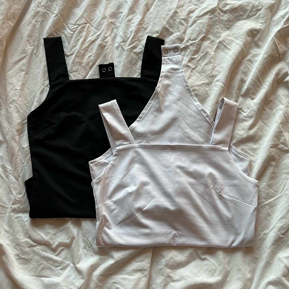 Set of two brand new bodysuits